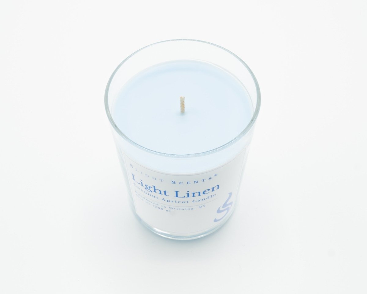 Light LInen candle from Slight Scents New York without the lid. 